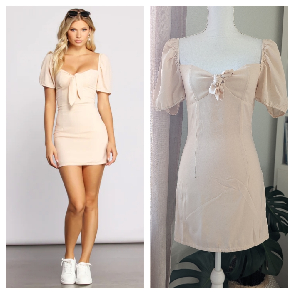 NWT Women's Keep It Sweet Puff Sleeves Sweetheart Peach Mini Dress Small